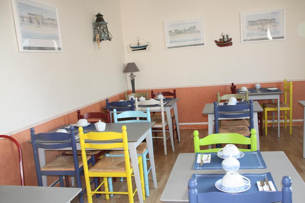 Hotel La Cote Sauvage เลส์ซาบล์-โดล็อนน์ ภายนอก รูปภาพ