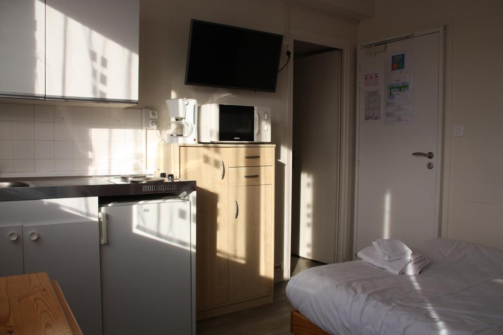 Hotel La Cote Sauvage เลส์ซาบล์-โดล็อนน์ ภายนอก รูปภาพ