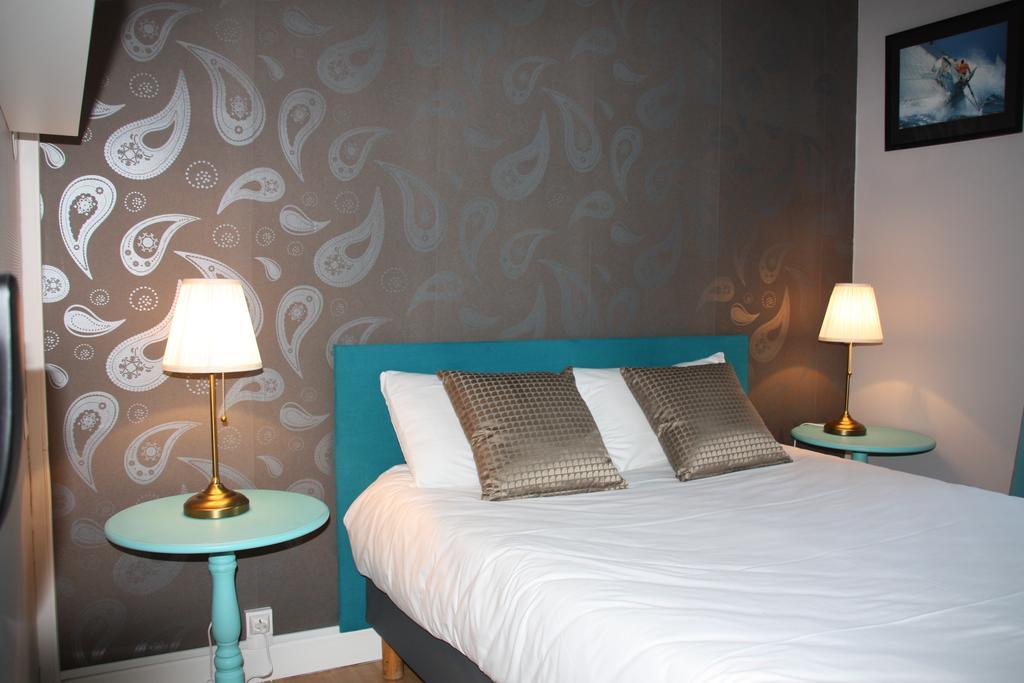 Hotel La Cote Sauvage เลส์ซาบล์-โดล็อนน์ ภายนอก รูปภาพ