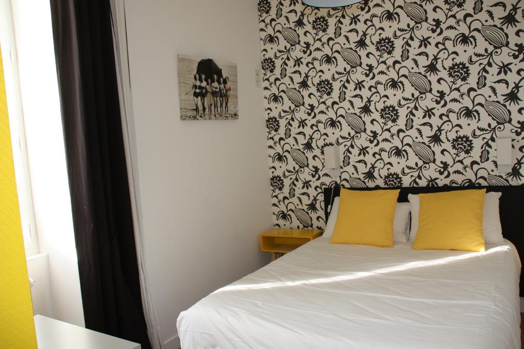Hotel La Cote Sauvage เลส์ซาบล์-โดล็อนน์ ภายนอก รูปภาพ