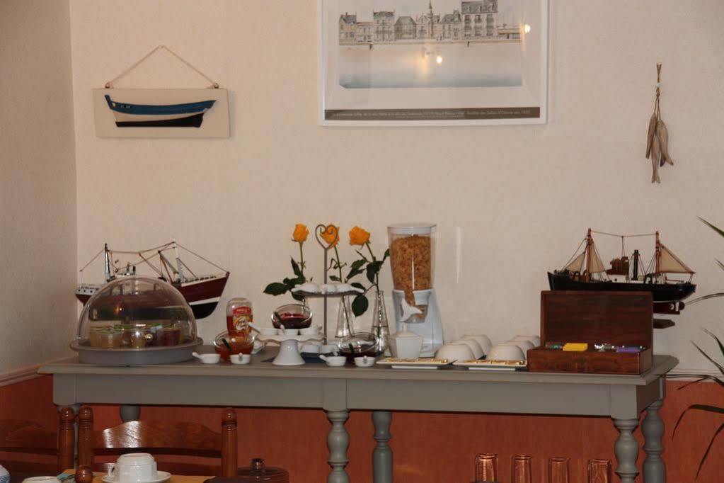 Hotel La Cote Sauvage เลส์ซาบล์-โดล็อนน์ ภายนอก รูปภาพ